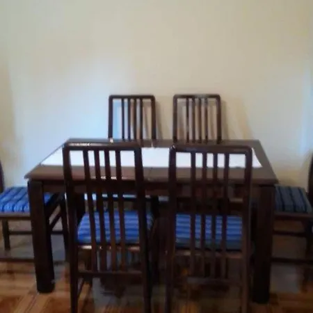 Trbi - One Bedroom - Karlo Lägenhet *