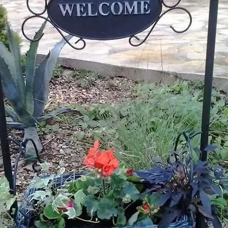 Trbi - One Bedroom - Karlo